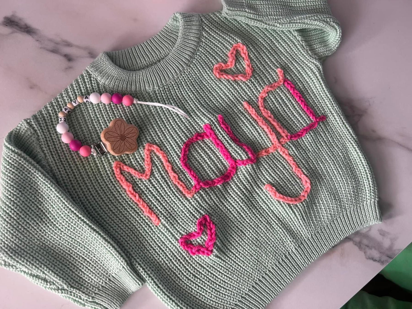 Vardiniai megztukai vaikams